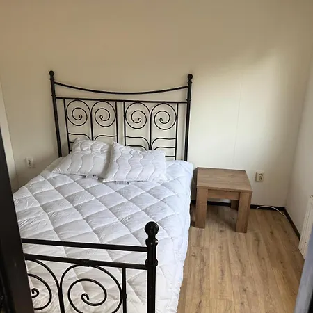 Alpesi faház First 82 *